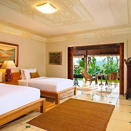 Natural View 3 Bedroom Private Villa Y034