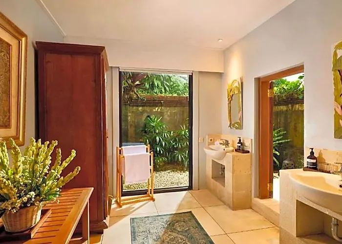Natural View 3 Bedroom Private Y034